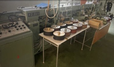 Head and tail banding machine